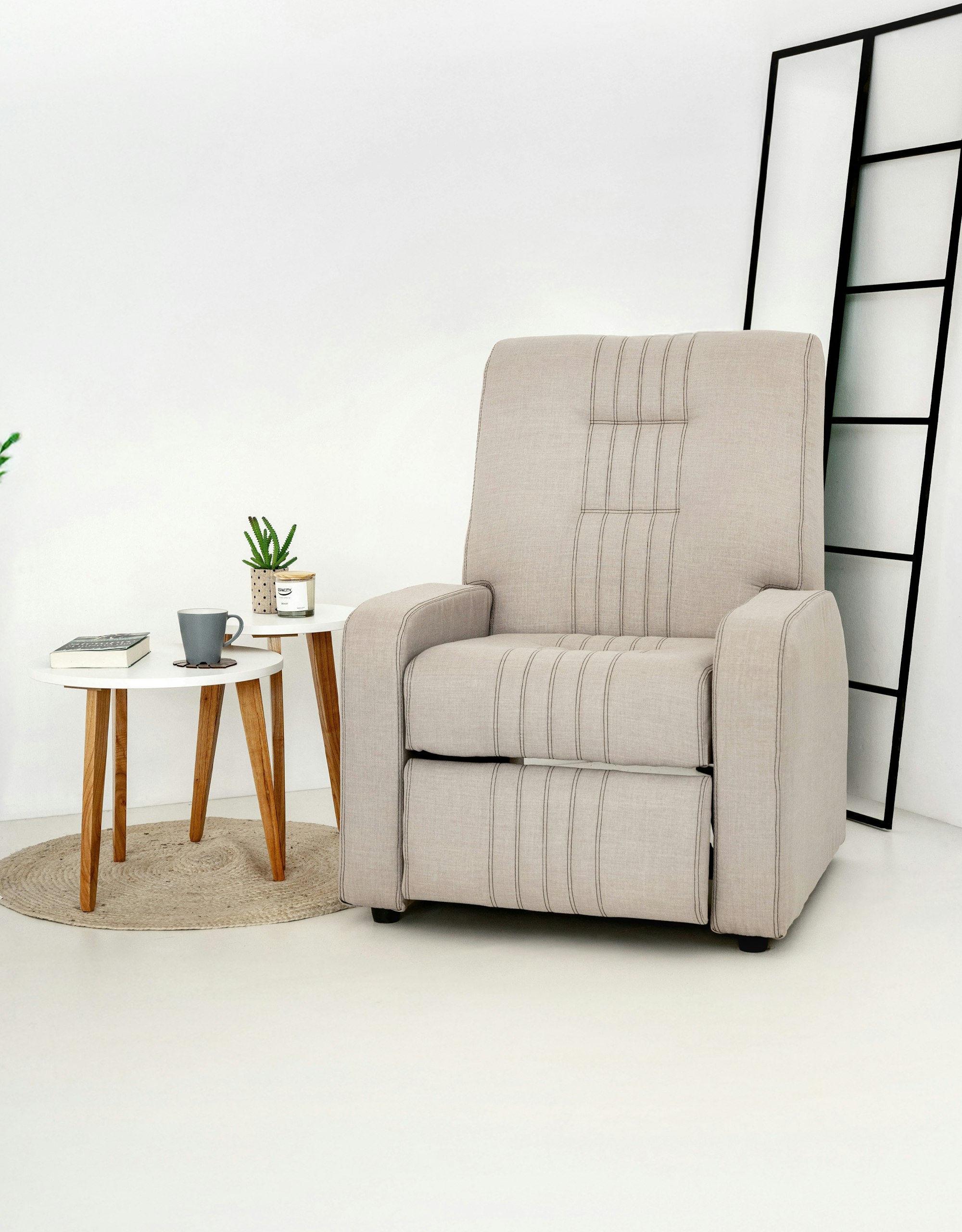 Comfortable IV lounge recliner in warm light
